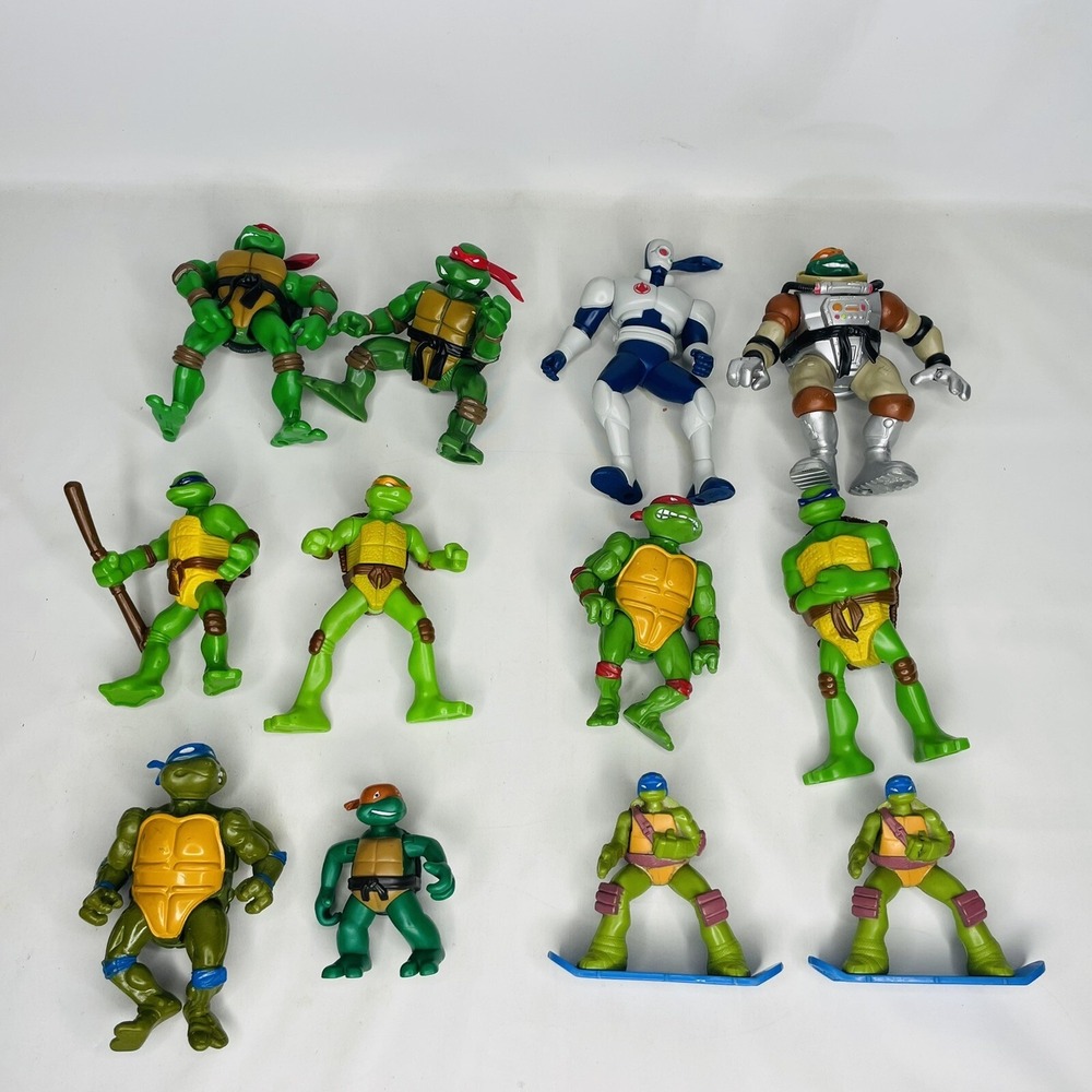 Teenage Mutant Ninja Turtles Action Figure Lot of 12